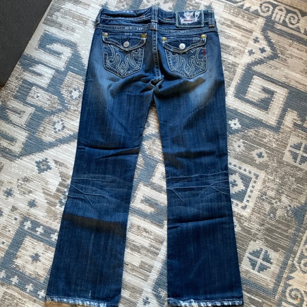 MEK Denim - Picture 2 of 8